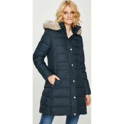 Tommy Hilfiger - Kurtka puchowa. Niebieskie kurtki damskie TOMMY HILFIGER, s, bez wzorów, z poliesteru, długie. W wyprzedaży za 999,90 zł.