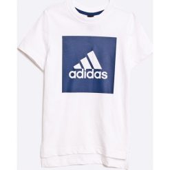 Adidas Performance - T-shirt dziecięcy 110-176. Białe t-shirty chłopięce marki adidas Performance, z nadrukiem, z bawełny, z okrągłym kołnierzem. W wyprzedaży za 59,90 zł.