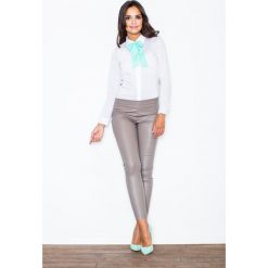 Elegancka Biała Koszula z Miętową Kokardą. Zielone bluzki damskie Molly.pl, na lato, xl, bez wzorów, eleganckie, bez kołnierzyka, z długim rękawem. Za 87,90 zł.
