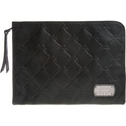 Longchamp LM Cuir Etui na tablet Czarny. Czarne etui męskie Longchamp, ze skóry. Za 602,95 zł.