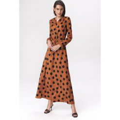 Brązowa sukienka maxi w grochy. Pomarańczowe sukienki damskie NIFE, do pracy, s, w grochy, z poliesteru, klasyczne, z klasycznym kołnierzykiem, bez rękawów, maxi. Za 269,00 zł.