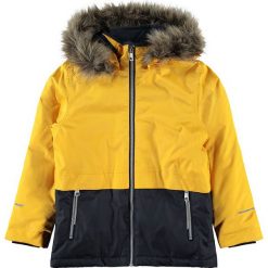 Kurtka zimowa "Snow08" w kolorze pomarańczowo-czarnym. Pomarańczowe kurtki chłopięce Name it, na zimę, bez wzorów, bez kaptura. W wyprzedaży za 195,95 zł.