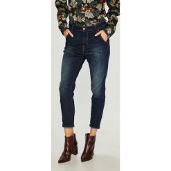 Diesel - Jeansy Fayza Evo. Niebieskie boyfriendy damskie Diesel, z obniżonym stanem. Za 799,90 zł.