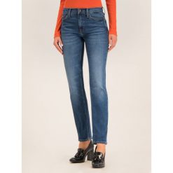 Jeansy Regular Fit Tommy Jeans Tj 1985 DW0DW06566. Niebieskie jeansy damskie Tommy Jeans, bez wzorów, z elastanu. W wyprzedaży za 219,00 zł.