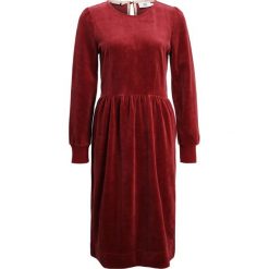 Sukienki hiszpanki: Noa Noa Sukienka z dżerseju oxblood red