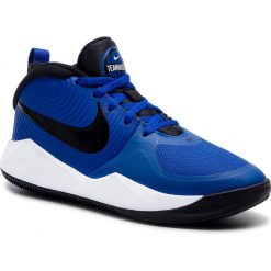 Buty NIKE - Team Hustle D 9 (Gs) AQ4224 400 Game Royal/Black/White. Niebieskie półbuty dziewczęce Nike, na sznurówki. W wyprzedaży za 169,00 zł.