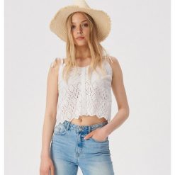 Bawełniany top boho - Biały. Topy damskie Sinsay. W wyprzedaży za 19,99 zł.