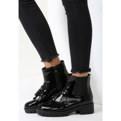 Czarne Lakierowane Botki Mississippi. Czarne botki damskie lity vices, z lakierowanej skóry, z okrągłym noskiem, na zamek. Za 54,99 zł.