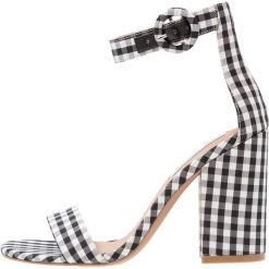 Sandały damskie: Steve Madden FRIDAY Sandały na obcasie black