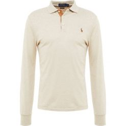 Polo Ralph Lauren SLIM FIT Koszulka polo expedition dune. Brązowe koszulki męskie Polo Ralph Lauren, m, bez wzorów, z bawełny, polo, bez rękawów. Za 509,00 zł.