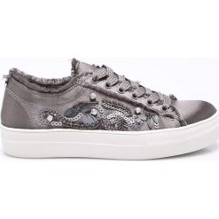 Steve Madden - Tenisówki. Szare trampki i tenisówki damskie Steve Madden, bez wzorów, z materiału, na sznurówki. W wyprzedaży za 179,90 zł.