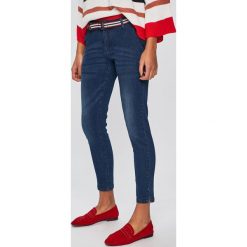Medicine - Jeansy Sensual Preppy. Jeansy damskie MEDICINE. W wyprzedaży za 59,90 zł.