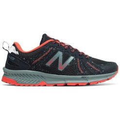 New Balance Buty Biegowe Wt590Lp4 37,5. Czarne buty sportowe damskie marki New Balance, bez wzorów, do biegania. W wyprzedaży za 283,16 zł.