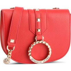 Torebka VERSACE JEANS - E1VTBBA2 70880 500. Czerwone torebki klasyczne damskie Versace Jeans, bez wzorów, z jeansu, eleganckie, bez dodatków. W wyprzedaży za 319,00 zł.