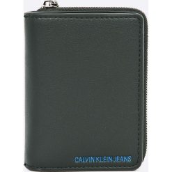 Portfele damskie: Calvin Klein Jeans – Portfel