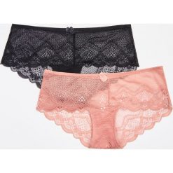 Koronkowe majtki hipster - Różowy. Różowe majtki damskie Cropp, s, z koronki. Za 39,99 zł.