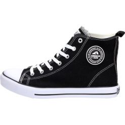 Czarne trampki męskie AMERICAN CLUB 9120 LH01. Czarne trampki męskie American CLUB, bez wzorów, klasyczne, bez zapięcia. W wyprzedaży za 59,00 zł.