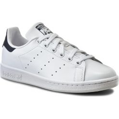 Buty adidas - Stan Smith M20325 Corewhite/Corewhite. Białe buty sportowe damskie Adidas, w paski, ze skóry ekologicznej, sportowe, tenisowe, adidas stan smith. Za 399,00 zł.