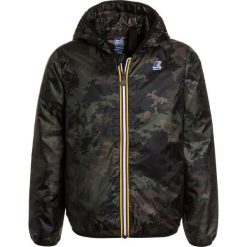 KWay LE VRAI CLAUDE LIGHT WARM GRAFIC Kurtka przejściowa khaki. Brązowe kurtki męskie marki K-Way, z poliesteru. W wyprzedaży za 471,20 zł.