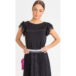 BLUZKA ermanno scervino. Bluzki damskie Ermanno Scervino, z aplikacjami, bez kołnierzyka, bez rękawów. W wyprzedaży za 1217,30 zł.