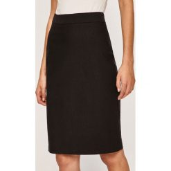 Answear - Spódnica. Czarne spódniczki damskie ANSWEAR, s, bez wzorów, z elastanu, z podwyższonym stanem, midi, ołówkowe. W wyprzedaży za 69,90 zł.