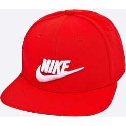 Nike Sportswear - Czapka. Czerwone czapki męskie marki Nike Sportswear, z bawełny. W wyprzedaży za 69,90 zł.