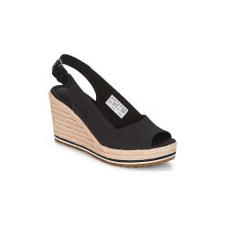 Sandały Timberland NICE COAST SLINGBACK. Czarne sandały damskie Timberland, bez wzorów, bez obcasa, bez zapięcia. Za 319,20 zł.