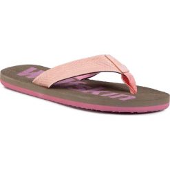 Japonki JACK WOLFSKIN - Eezy W 4039521 Sand/Rose. Różowe klapki damskie Jack Wolfskin, bez wzorów, ze skóry ekologicznej, bez obcasa. Za 129,00 zł.