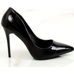 Szpilki damskie czarne LE03P Black. Czarne czółenka damskie ButyModne, bez wzorów, ze skóry ekologicznej, eleganckie, bez obcasa, na szpilce, bez zapięcia. W wyprzedaży za 108,72 zł.