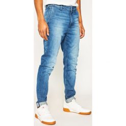 Jeansy Slim Fit Calvin Klein Jeans J30J314597. Niebieskie jeansy męskie Calvin Klein Jeans, m, bez wzorów, z jeansu. W wyprzedaży za 309,00 zł.