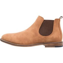 Buty zimowe męskie: Madden by Steve Madden GRAYE Botki cognac