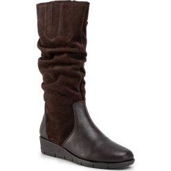 Kozaki CAPRICE - 9-25551-23 Brown Comb 388. Pomarańczowe kozaki damskie Caprice, z zamszu, przed kolano, na wysokim obcasie, na obcasie, bez zapięcia. W wyprzedaży za 239,00 zł.