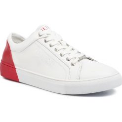 Sneakersy GUESS - Luiss FM5LUI LEA12 WHIRE. Białe sneakersy męskie Guess, bez zapięcia. W wyprzedaży za 359,00 zł.