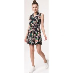 Czarna Sukienka Patronise. Czarne sukienki damskie Born2be, na co dzień, s, w paski, z tkaniny, klasyczne, z klasycznym kołnierzykiem, bez rękawów, mini, koszulowe. Za 59,99 zł.
