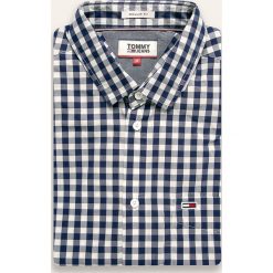 Tommy Jeans - Koszula. Niebieskie koszule męskie Tommy Jeans, s, bez wzorów, z bawełny, klasyczne, z klasycznym kołnierzykiem, z długim rękawem. W wyprzedaży za 179,90 zł.