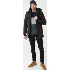 Czarna Kurtka Grimsby. Czarne kurtki męskie Born2be, na zimę, xl, moro, militarne, bez kaptura. Za 264,99 zł.