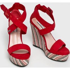 Pepe Jeans - Koturny Ohara Smart. Niebieskie koturny damskie Pepe Jeans, bez obcasa, na obcasie, na klamry. W wyprzedaży za 219,90 zł.