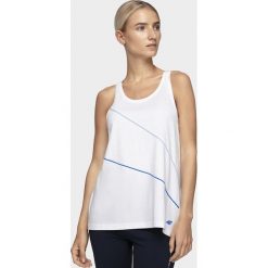 Top damski TSD205 - biały. Białe topy damskie xl, bez wzorów, z bawełny, bez kołnierzyka. Za 29,99 zł.