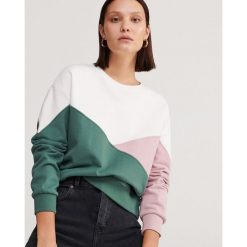 Bluza colorblock - Wielobarwny. Bluzy damskie Reserved, s, bez wzorów, bez rękawów, bez kaptura. Za 79,99 zł.