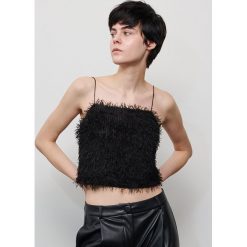 Krótki top z frędzlami - Czarny. Czarne topy damskie Reserved, s, bez wzorów, bez kołnierzyka. Za 49,99 zł.