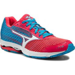 Buty MIZUNO - Wave Sayonara 3 J1GD153001 Niebieski Różowy. Różowe buty damskie do biegania marki Mizuno, ze skóry ekologicznej, mizuno wave. W wyprzedaży za 309,00 zł.