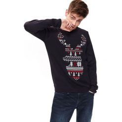 SWETER XMASS. Niebieskie swetry męskie marki Top Secret, na lato, xxl, bez wzorów, z dzianiny, wizytowe, bez kołnierzyka, bez kaptura. W wyprzedaży za 39,99 zł.