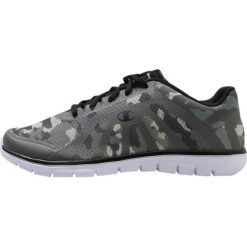 Champion ALPHA Obuwie do biegania neutralne dog camo. Zielone buty chłopięce sportowe marki Champion, z gumy, do biegania. Za 159,00 zł.
