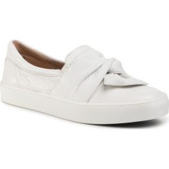 Sneakersy CAPRICE - 9-24602-24 White Deer 105. Białe półbuty damskie Caprice, ze skóry. Za 349,90 zł.