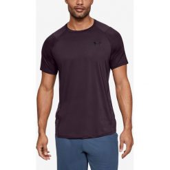 Under Armour MK-1 Koszulka Fioletowy. Fioletowe podkoszulki męskie Under Armour, xxl, bez wzorów, z elastanu, bez kołnierzyka, z krótkim rękawem, krótkie. Za 171,95 zł.