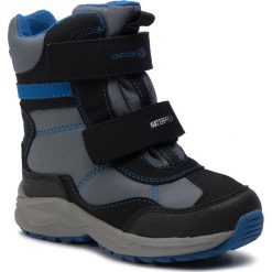 Śniegowce GEOX - J N.Alaska B.B Wpf E J847PE 050FU C0245 M Black/Royal. Czarne śniegowce chłopięce Geox. W wyprzedaży za 259,00 zł.