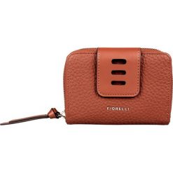 Fiorelli Portfel damski Reese FWS0036 Tan. Portfele damskie Fiorelli, bez wzorów. W wyprzedaży za 107,00 zł.