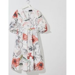 Sukienka w kwiaty Eco Aware - Biały. Białe sukienki damskie Mohito, w kwiaty, bez kołnierzyka, bez rękawów. Za 199,99 zł.