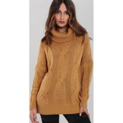 Camelowy Golf Placita. Brązowe swetry damskie Renee, uniwersalny, bez wzorów, ze splotem, bez rękawów, bez kaptura. Za 109,99 zł.
