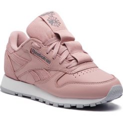 Buty Reebok - Cl Lthr CN7024 Smoky Rose/Cold Grey/Wht. Różowe buty sportowe damskie Reebok, bez wzorów, ze skóry, bez obcasa, na płaskiej podeszwie, bez zapięcia. W wyprzedaży za 259,00 zł.